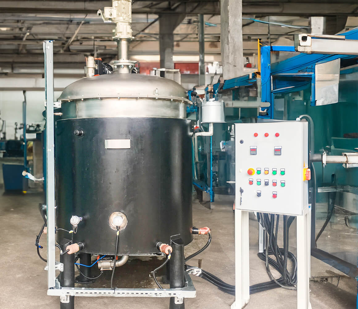 Kimya Yapistirici Hot Melt Solvent Tanklari 3